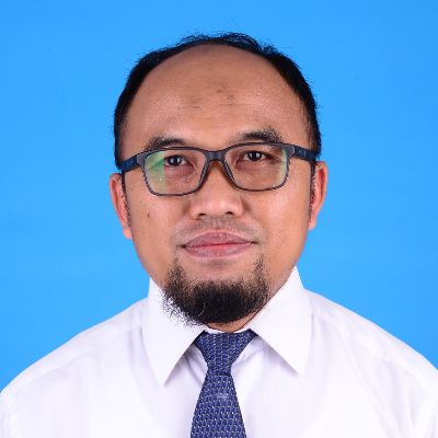 Dr.  Ruri Suko Basuki, M.Kom.